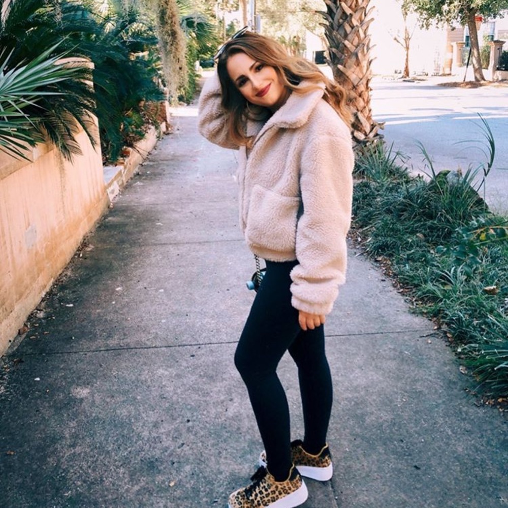 THREAD & SUPPLY Cream Sherpa Northy Jacket SZ M